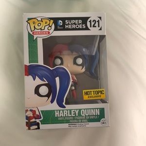 Funko POP Harley Quinn 121 NWT
